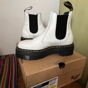 Dr.Martens 2967 Quad in White.